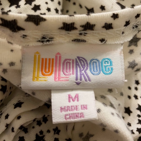 NWT LuLaRoe Joy Duster Vest, White with Black Stars, size M - Picture 3 of 5